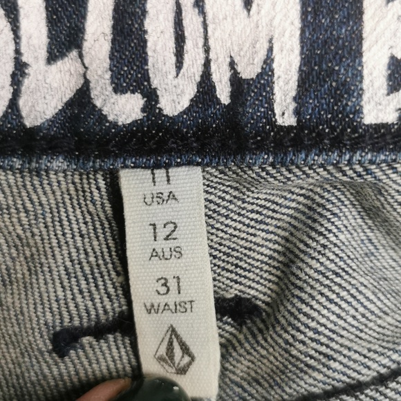 Volcom brand jeans, super stoned skinny, size 31 - Picture 5 of 5